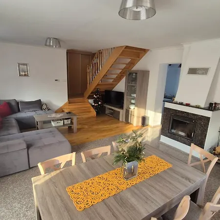 Semesterbostad Willa Szczyrk *